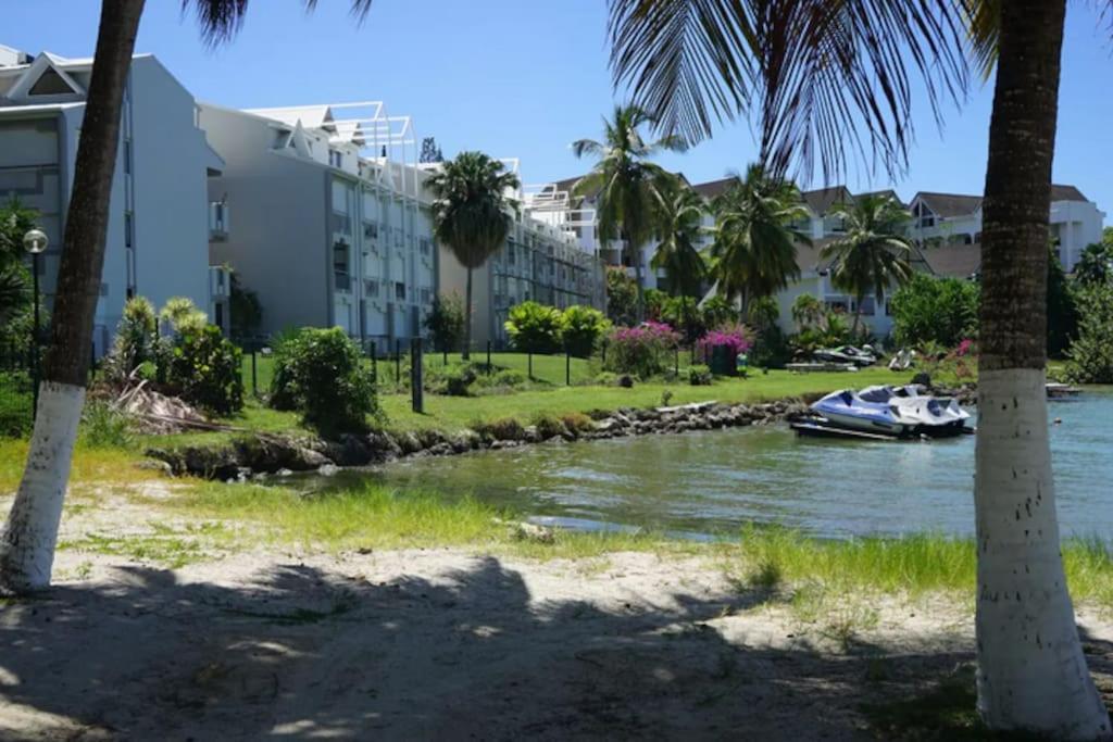 Superbe T2 vue mer&accès plage Le Gosier  Extérieur photo